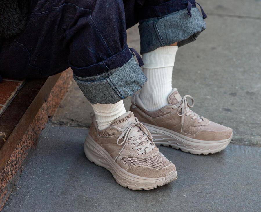 All Gender X Eg Hoka Bondi L